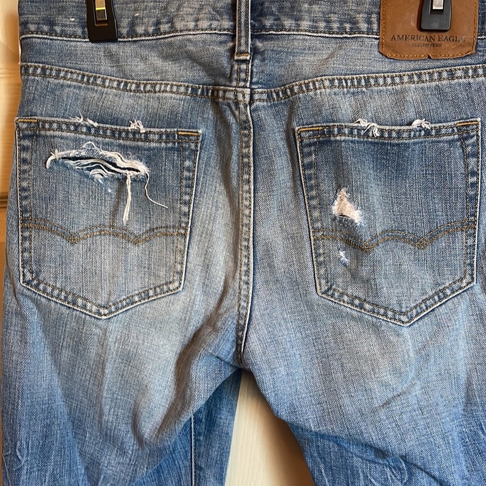 Distressed Jeans - Picture 3 of 6